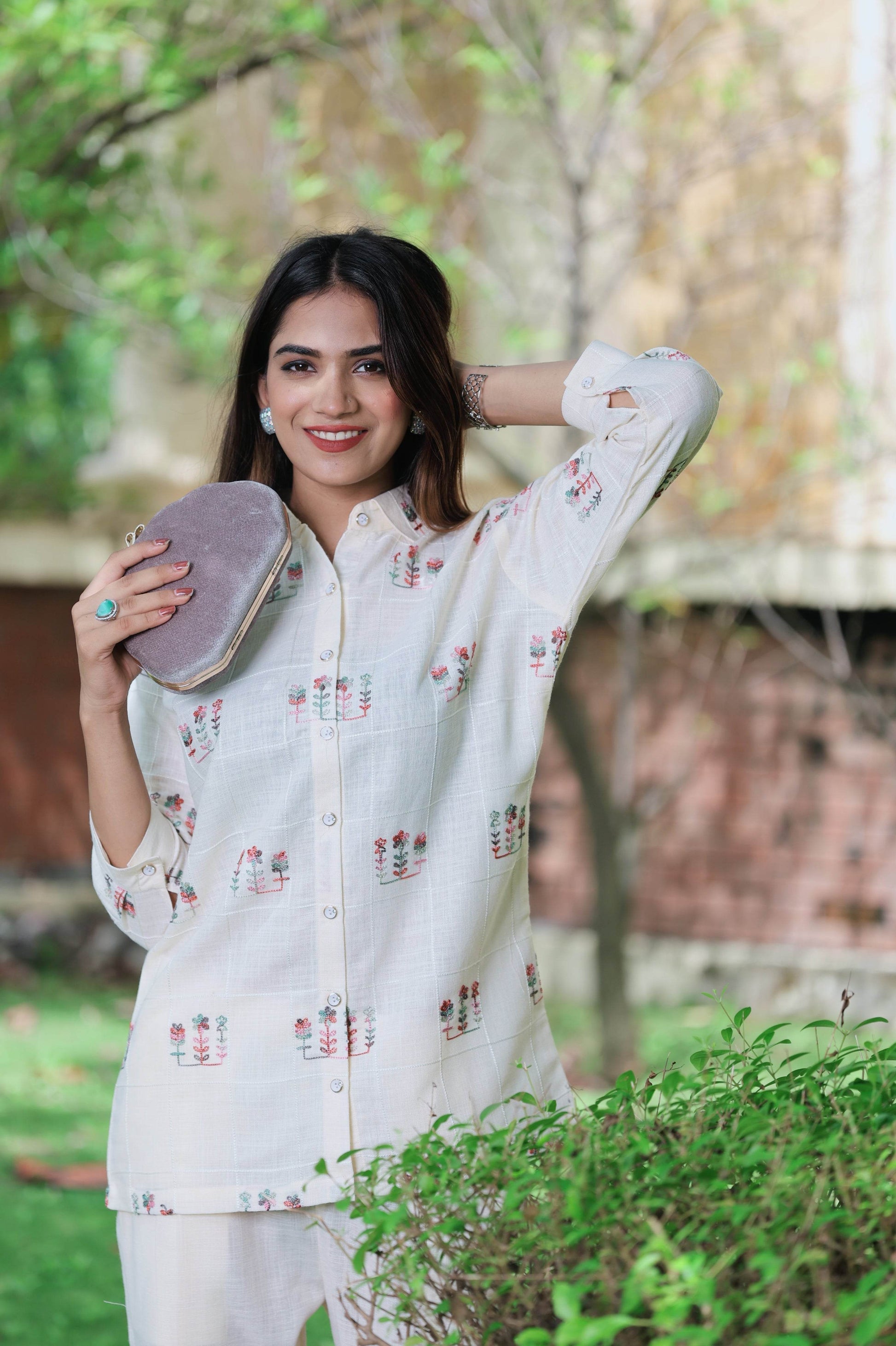 Women's Linen Blend Code Set with Exquisite Embroidery - SEEANS