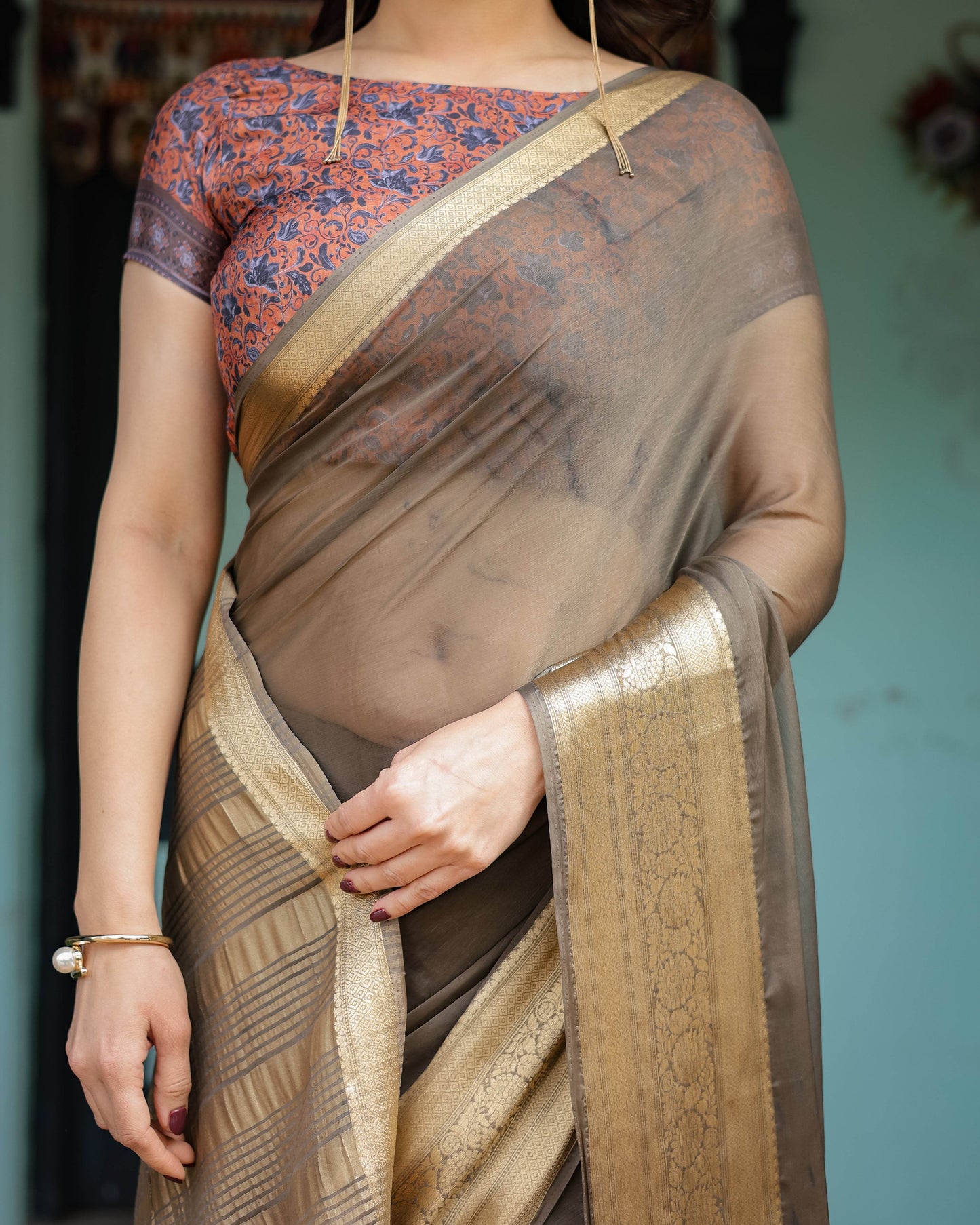 Elegant Olive Brown Plain Chiffon Saree with Gold Zari Border, Paisley Printed Blouse & Tassel Detailing - SEEANS