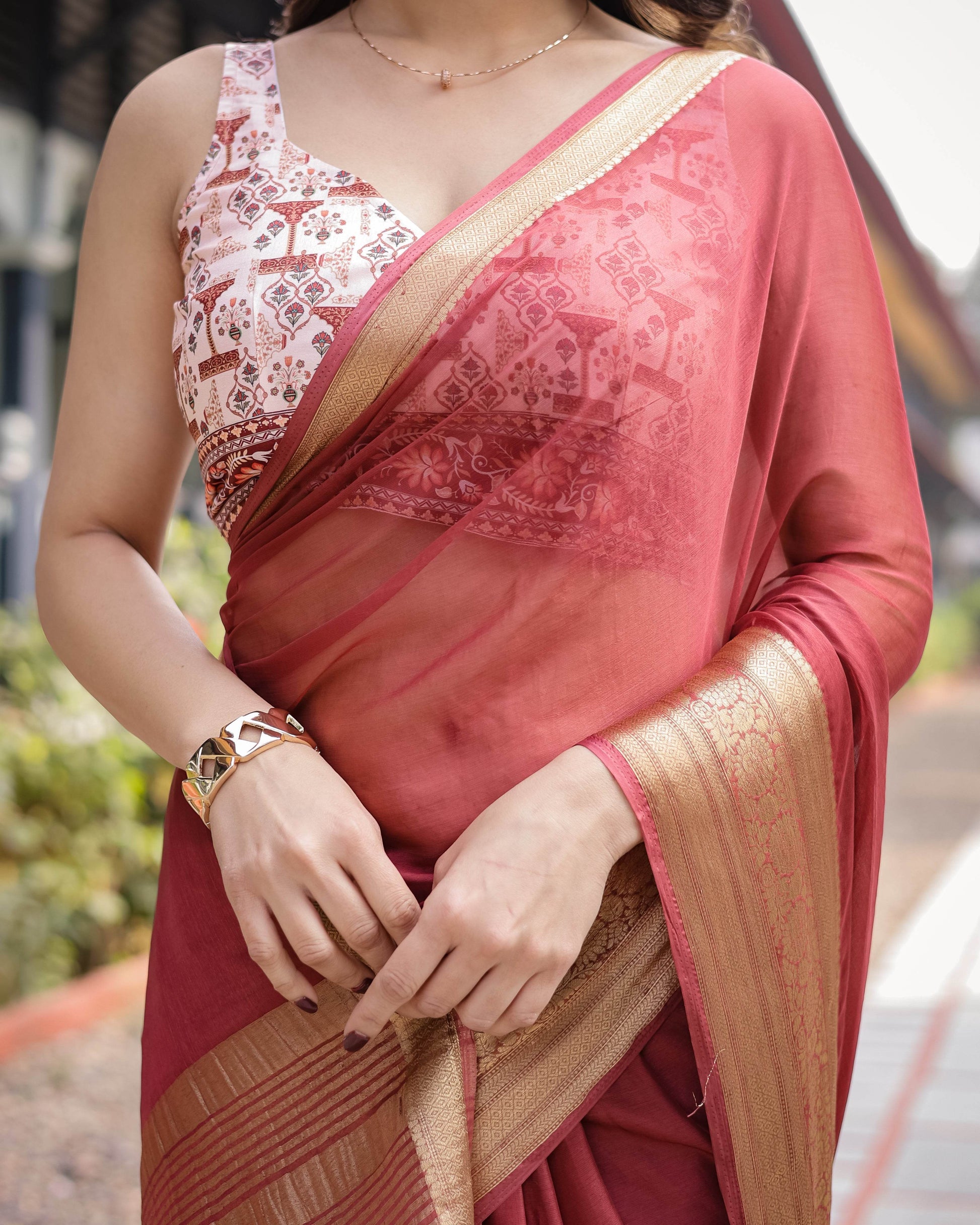 Elegant Maroon Plain Chiffon Saree with Gold Zari Border, Designer Printed Blouse & Tassel Detailing - SEEANS