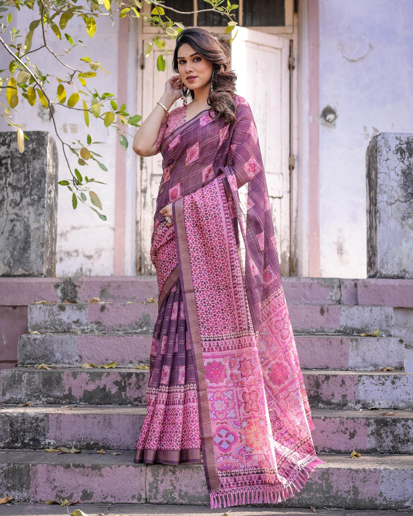 Multicolour Linen Saree with Traditional Patterns | Lightweight and Elegant - SEEANS