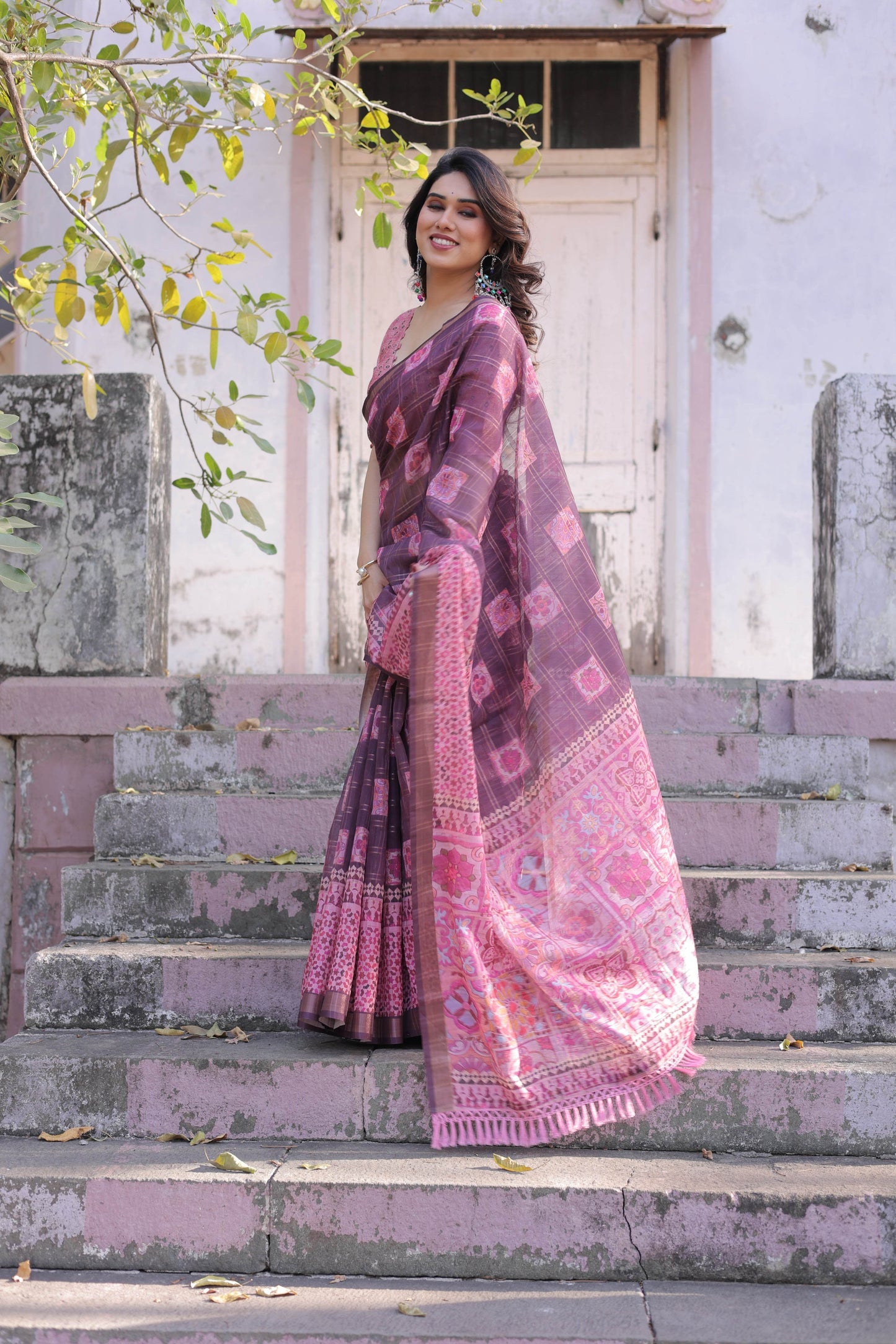 Multicolour Linen Saree with Traditional Patterns | Lightweight and Elegant - SEEANS