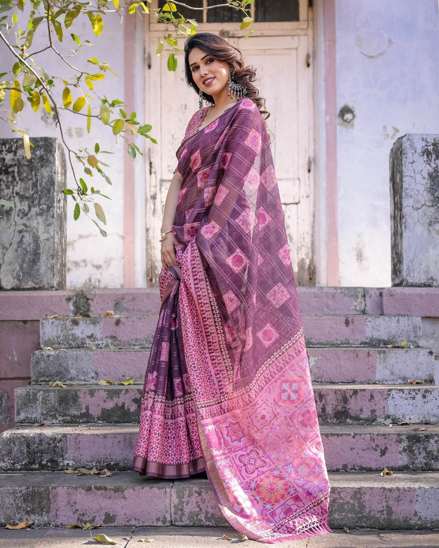 Multicolour Linen Saree with Traditional Patterns | Lightweight and Elegant - SEEANS