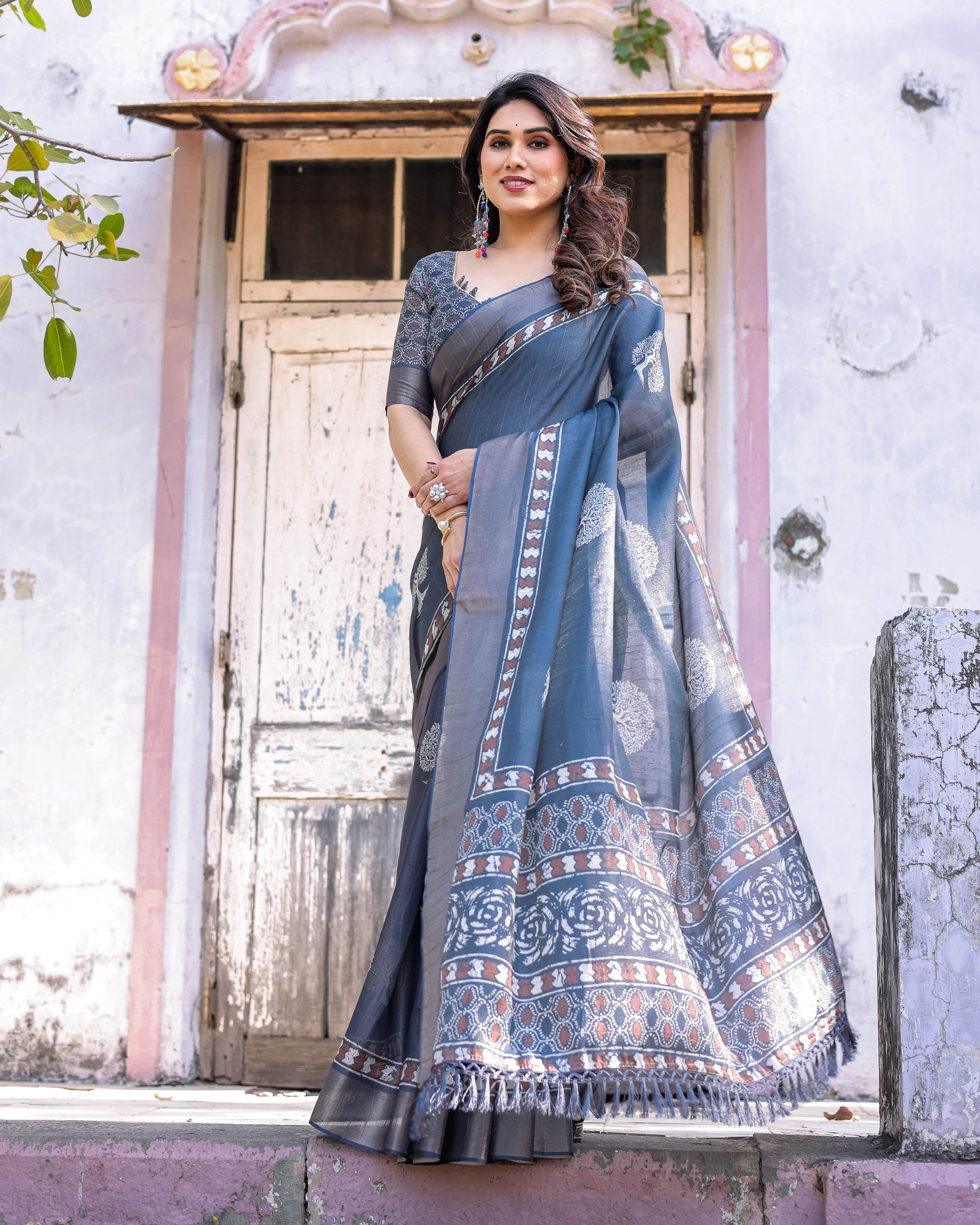 Multicolour Linen Saree with Traditional Patterns | Lightweight and Elegant - SEEANS