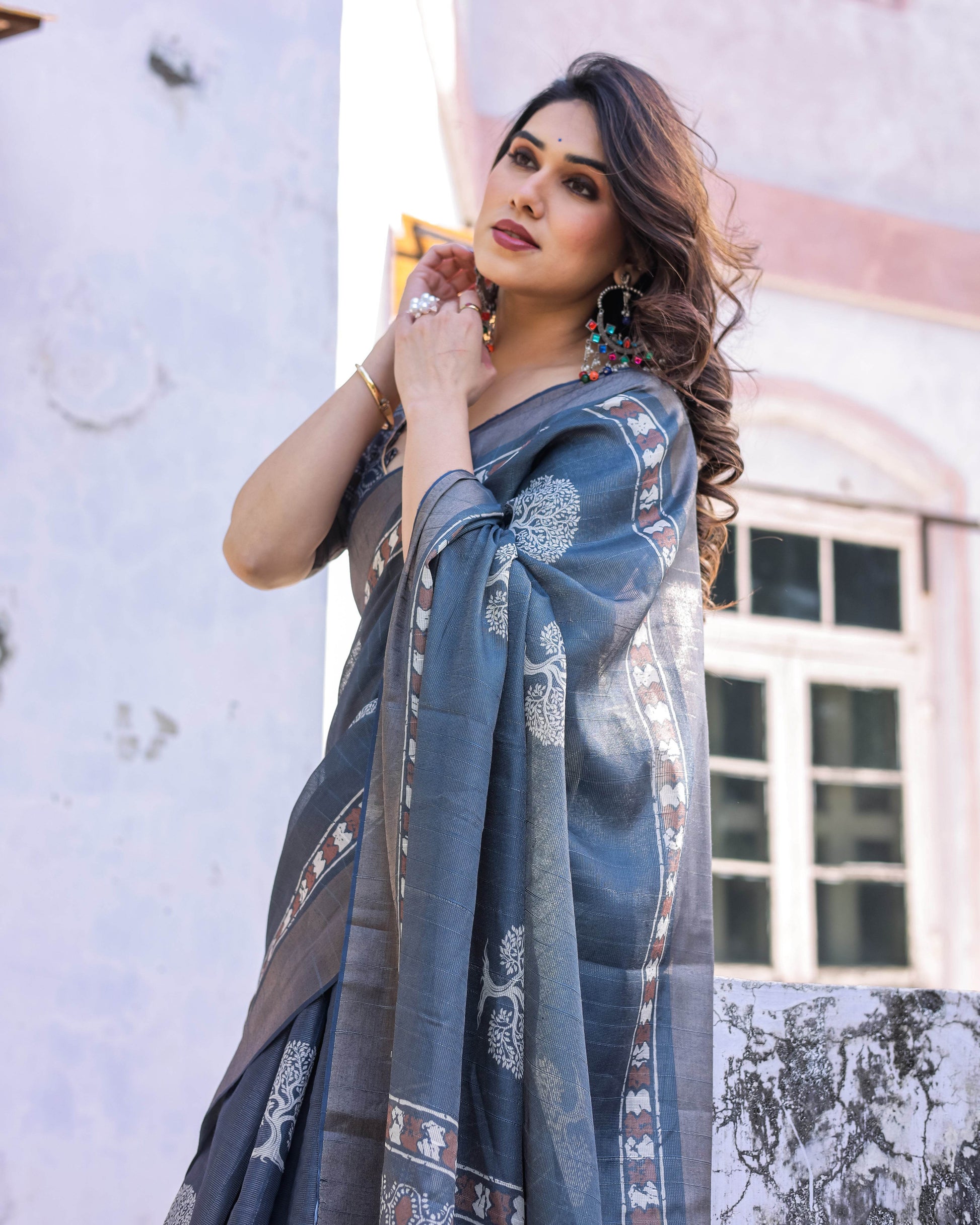 Multicolour Linen Saree with Traditional Patterns | Lightweight and Elegant - SEEANS