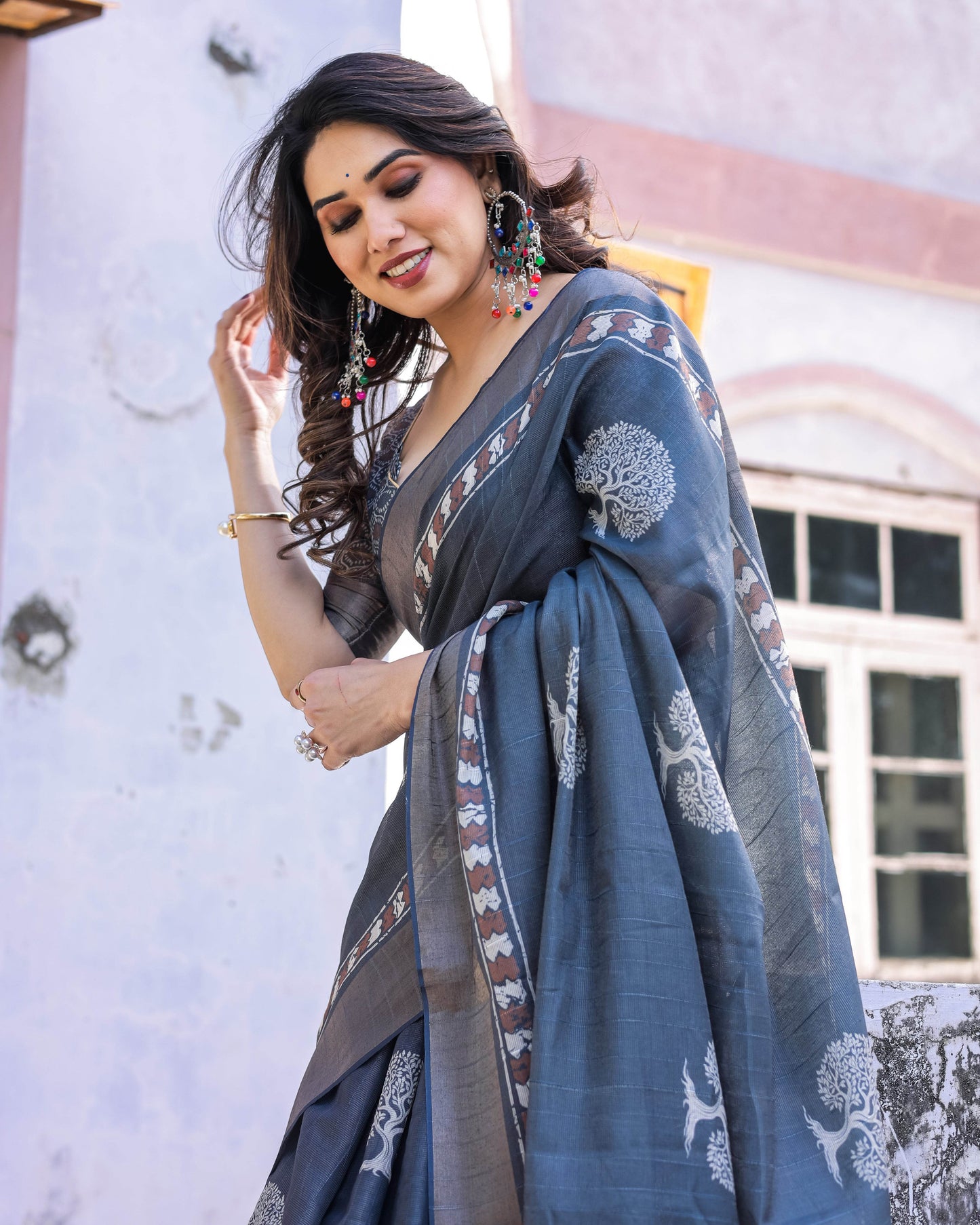 Multicolour Linen Saree with Traditional Patterns | Lightweight and Elegant - SEEANS