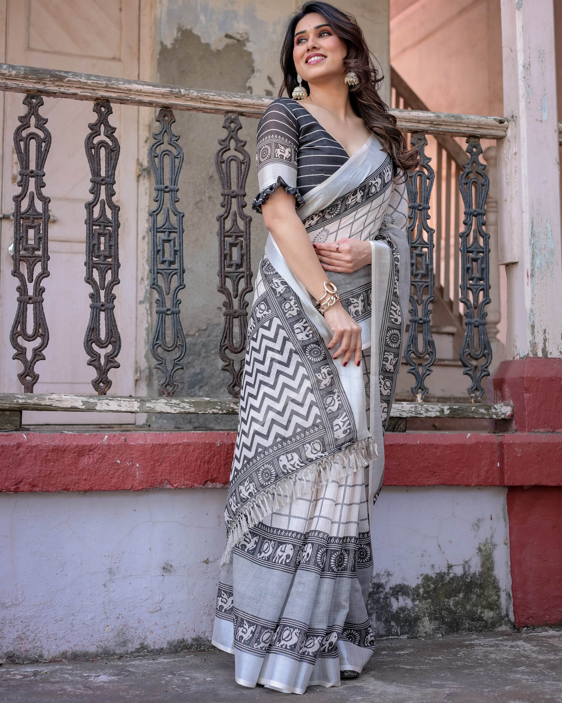 Multicolour Linen Saree with Traditional Patterns | Lightweight and Elegant - SEEANS