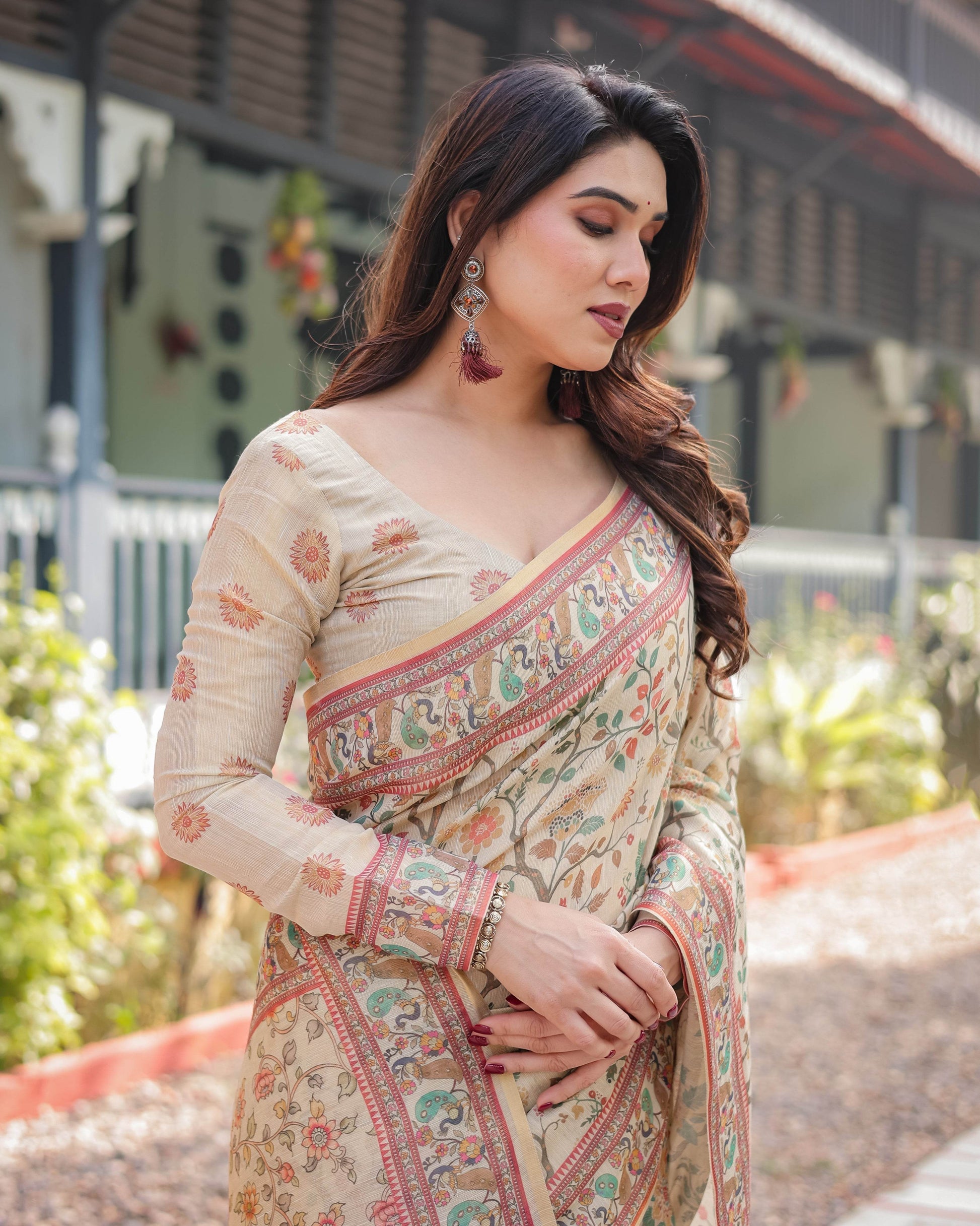 Ivory Handloom Cotton-Linen Saree with Floral and Peacock Motifs, Zari Highlights, and Tassel Finish - SEEANS