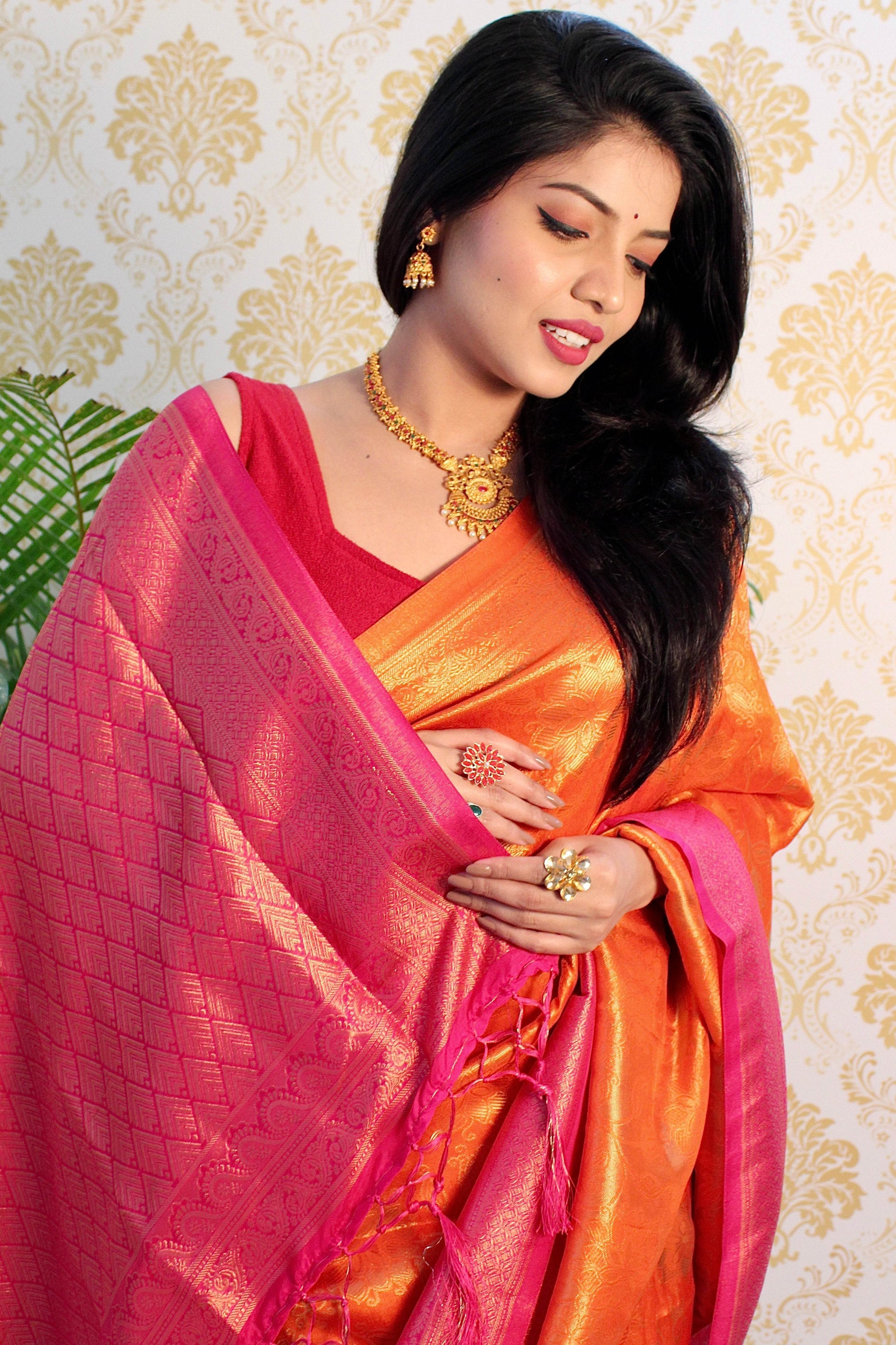 Pure Banarasi Silk Saree with Zari Weaving – Vintage Royal Design - SEEANS