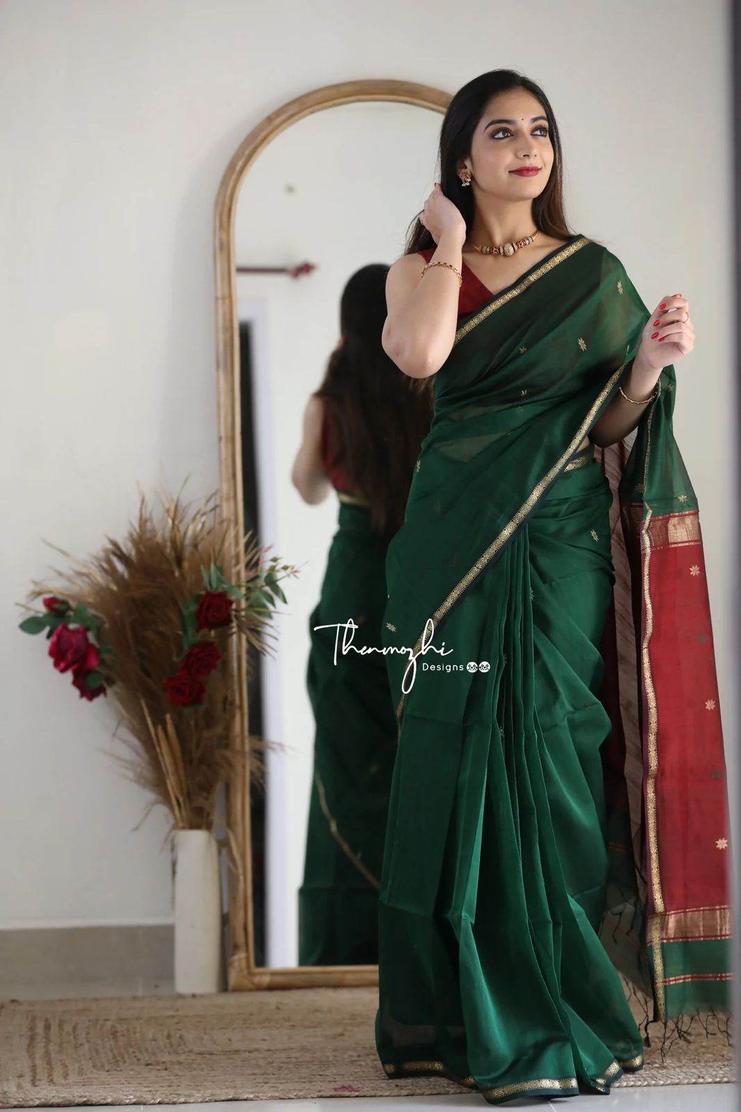 Bollywood-Style Linen Soft Saree – Vintage Weaving Design | SEEANS - SEEANS