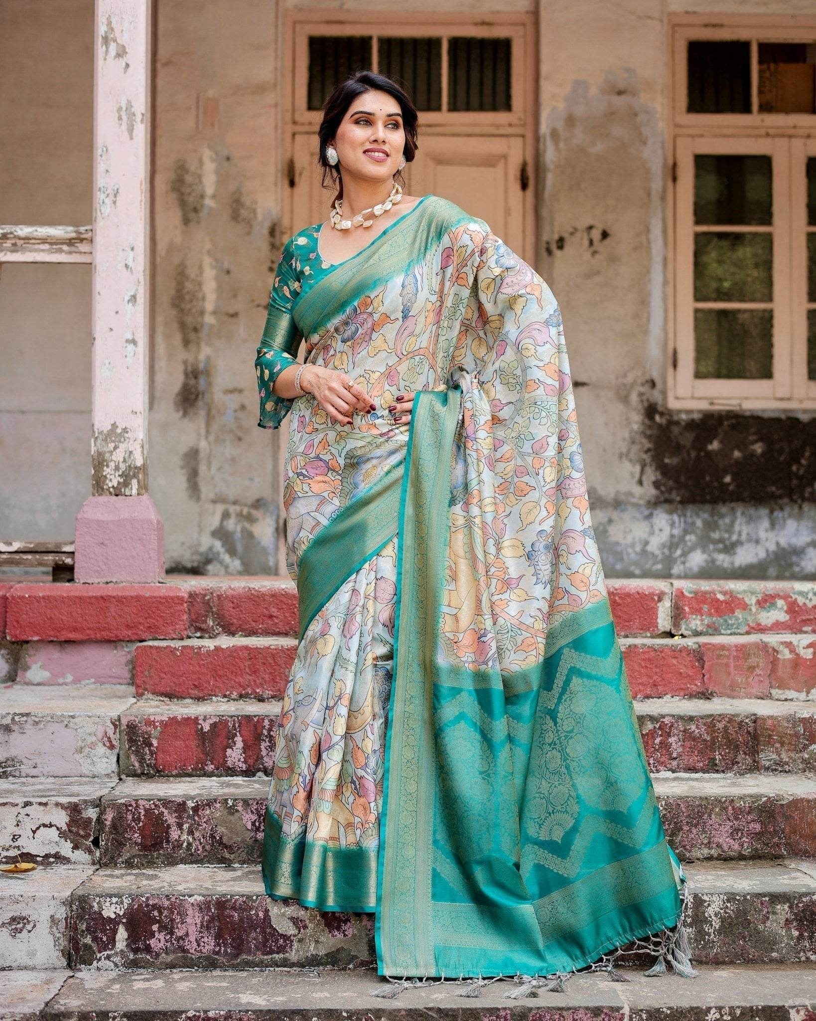 Graceful Green Banarasi Silk Saree with Vibrant Motifs and Zari Woven Pallu - SEEANS