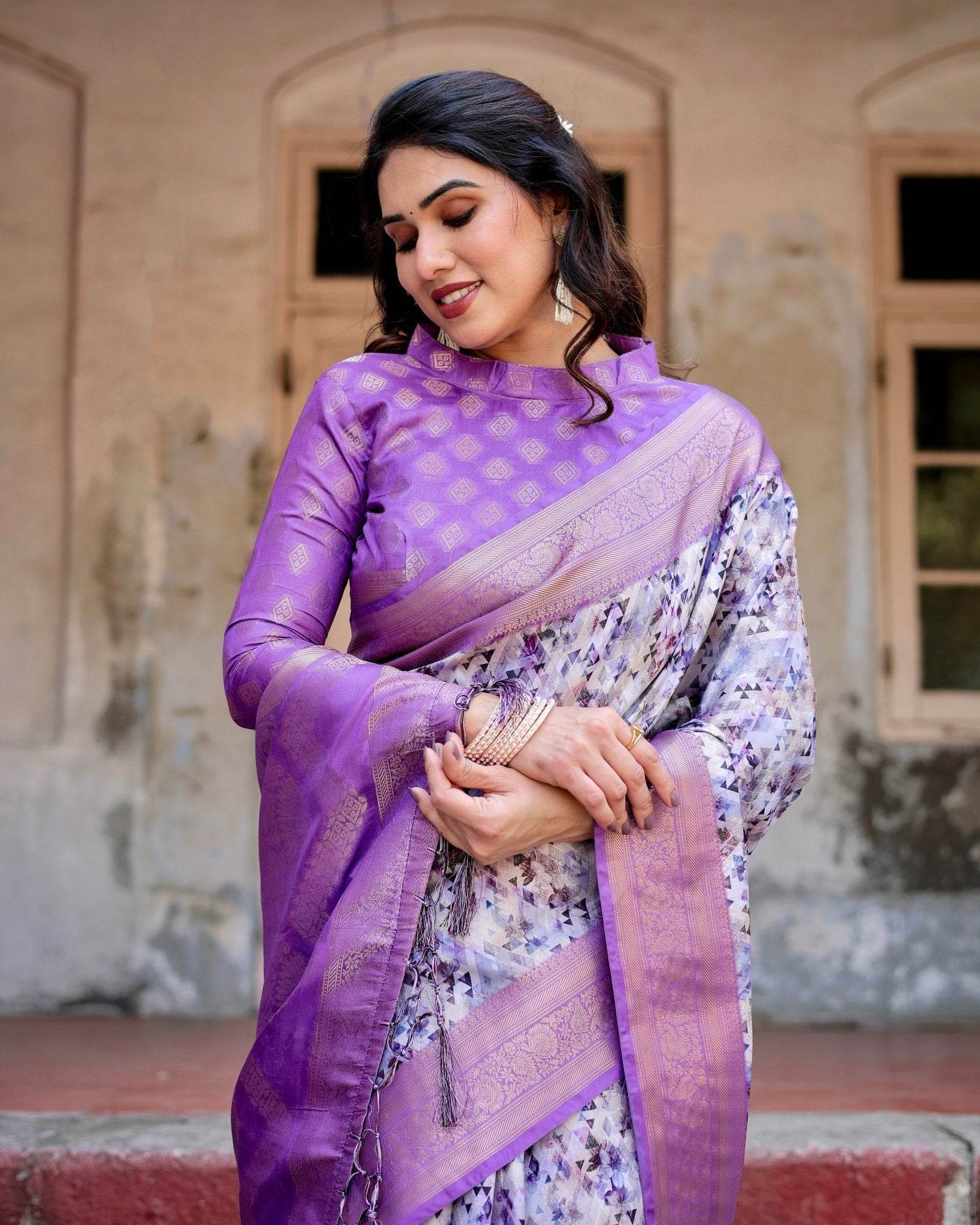 Lavender and White Geometric Floral Digital Print Banarasi Silk Saree with Zari Weave and Tassel-Embellished Pallu - SEEANS