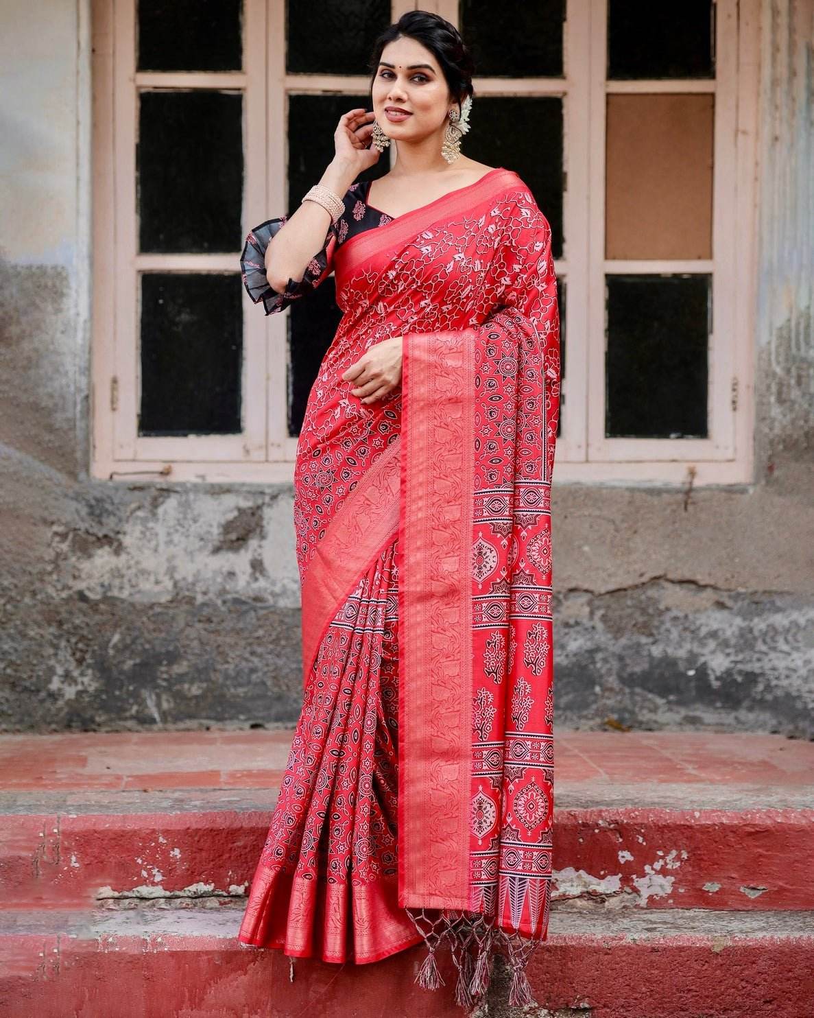 Fiery Red Tussar Silk Saree with Ornamental Motifs and Detailed Zari Pallu - SEEANS