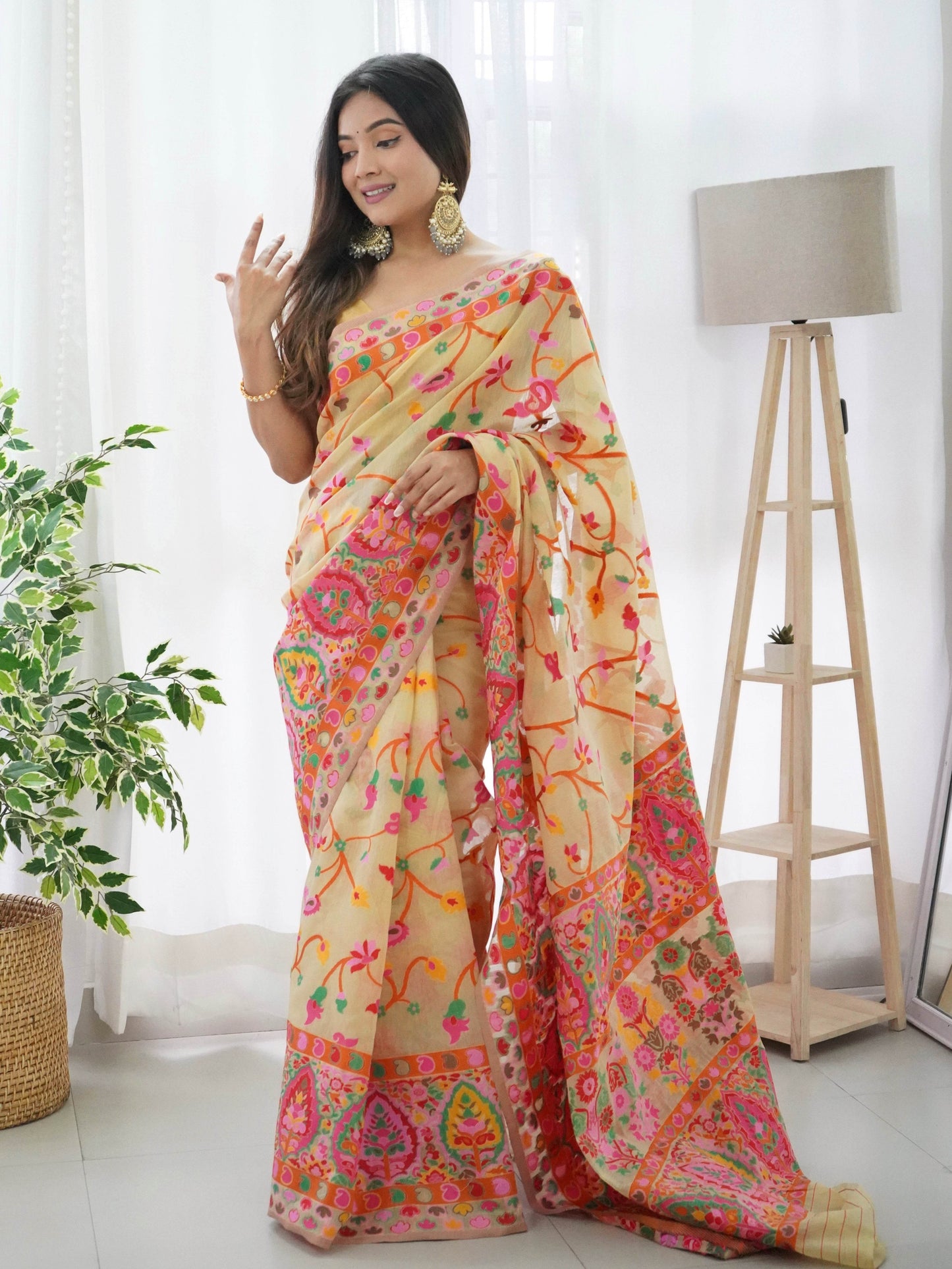 Kashmiri Pashmina Cotton Kachhi Work Saree - Elegant & Traditional - SEEANS