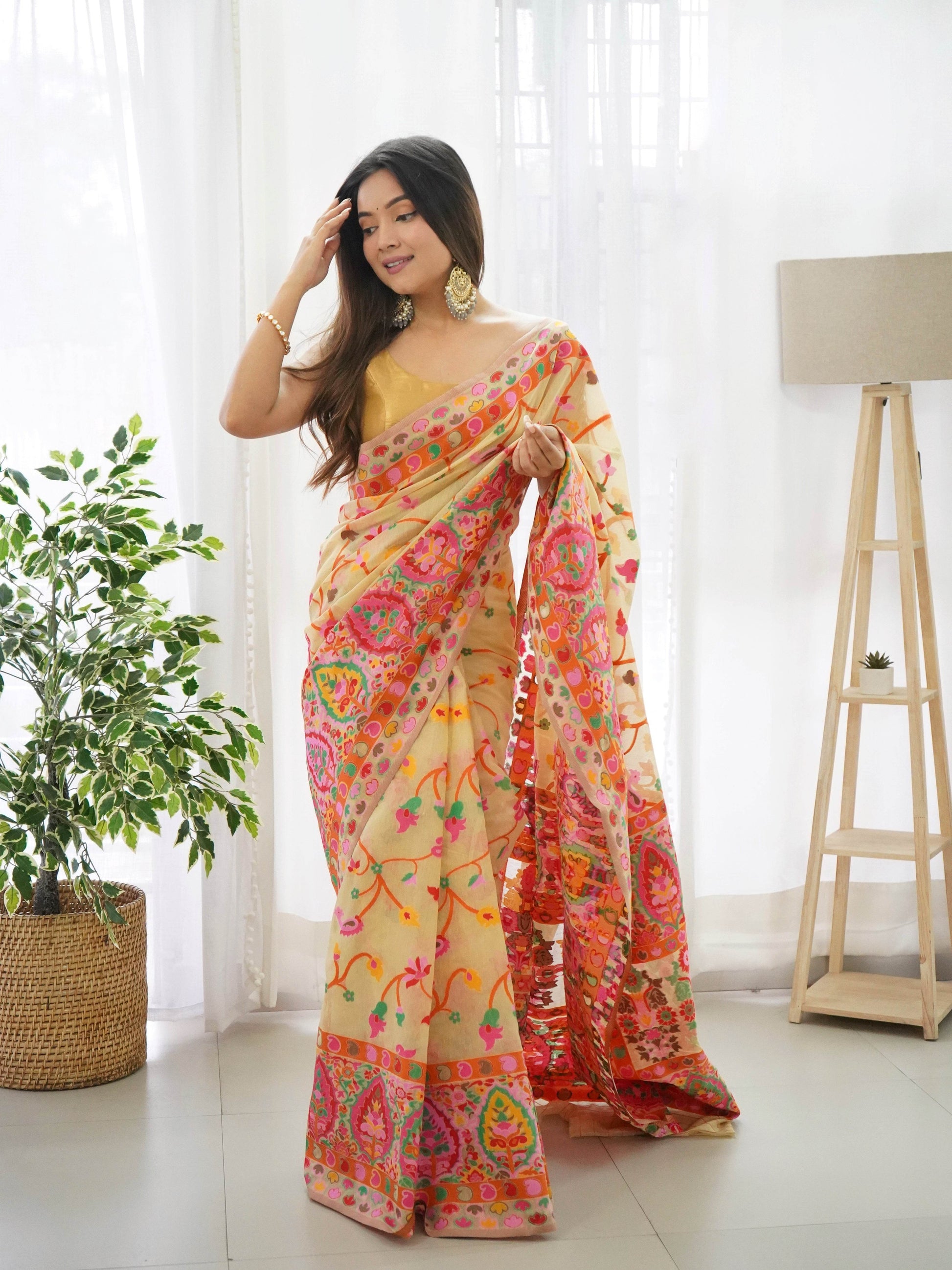 Kashmiri Pashmina Cotton Kachhi Work Saree - Elegant & Traditional - SEEANS