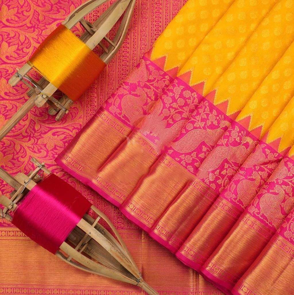 Kanjivaram Soft Lichi Silk Saree - Vintage Weaving, Royal Design - SEEANS