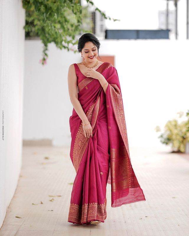 Kanjivaram Soft Litchi Silk Saree - Luxurious & Comfortable - SEEANS