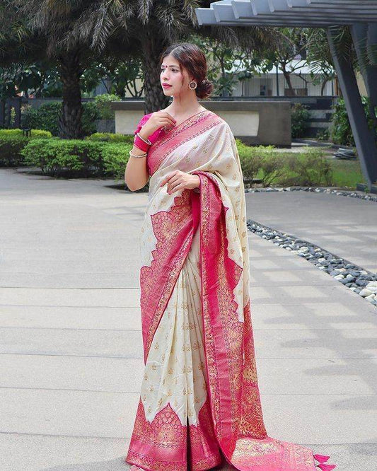 Kanjivaram Soft Lichi Silk Saree with Vintage Weaving & Rich Border - SEEANS