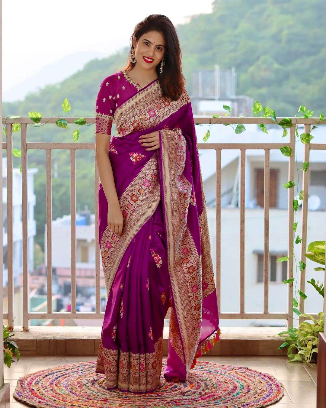 Kanjivaram Soft Litchi Silk Saree – Elegant & Timeless Design - SEEANS