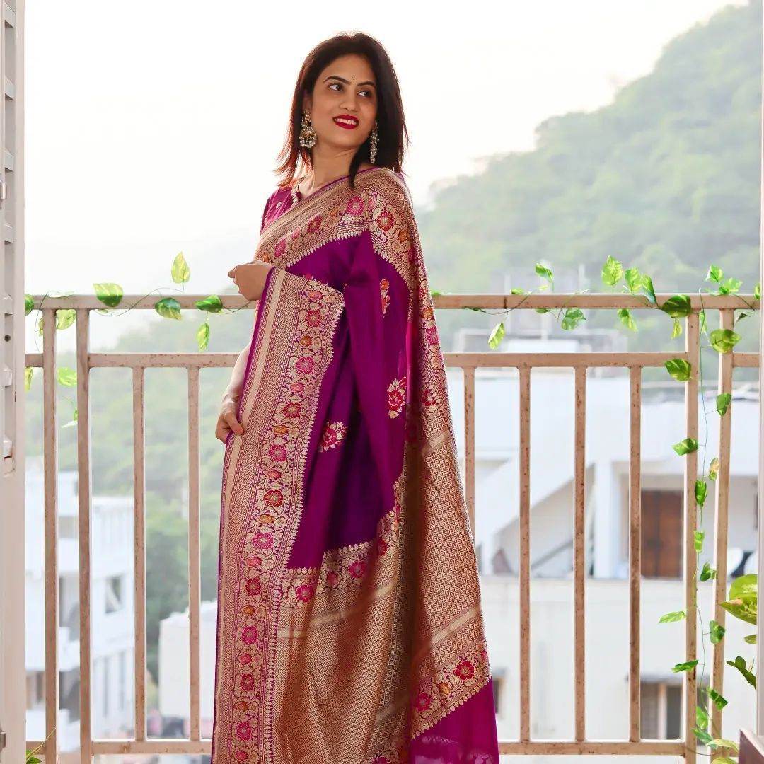 Kanjivaram Soft Litchi Silk Saree – Elegant & Timeless Design - SEEANS